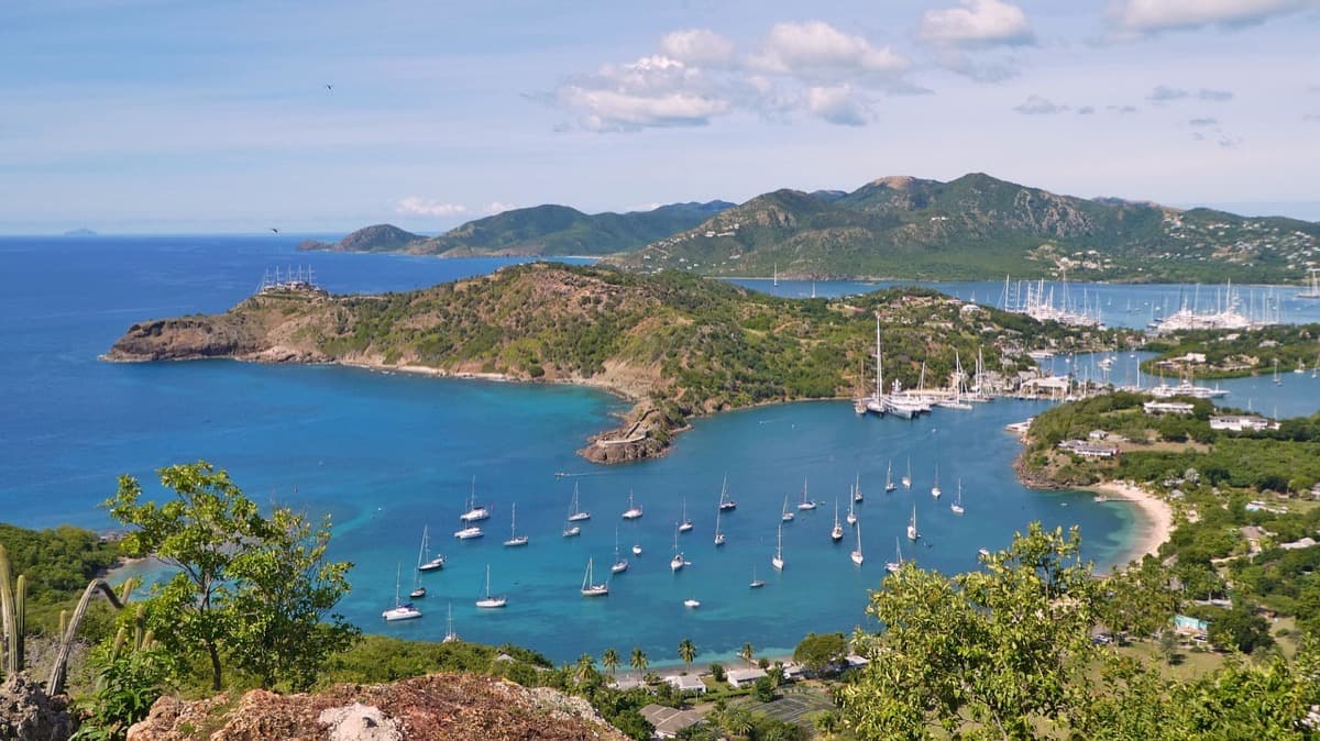 Business Class Flights to Antigua