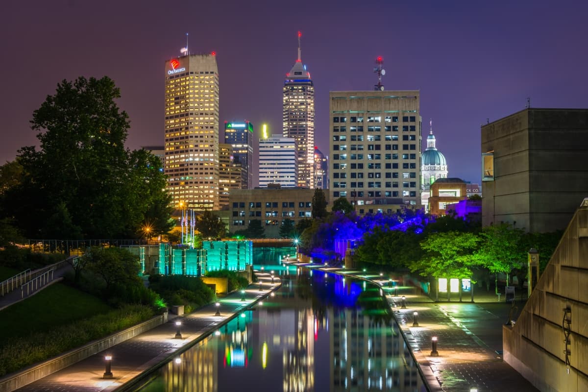 Business class flights to Indianapolis