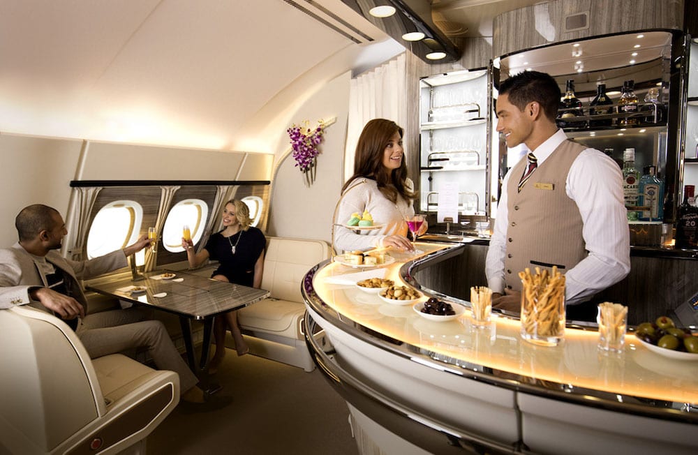 Emirates to Unveil New A380 Onboard Lounge