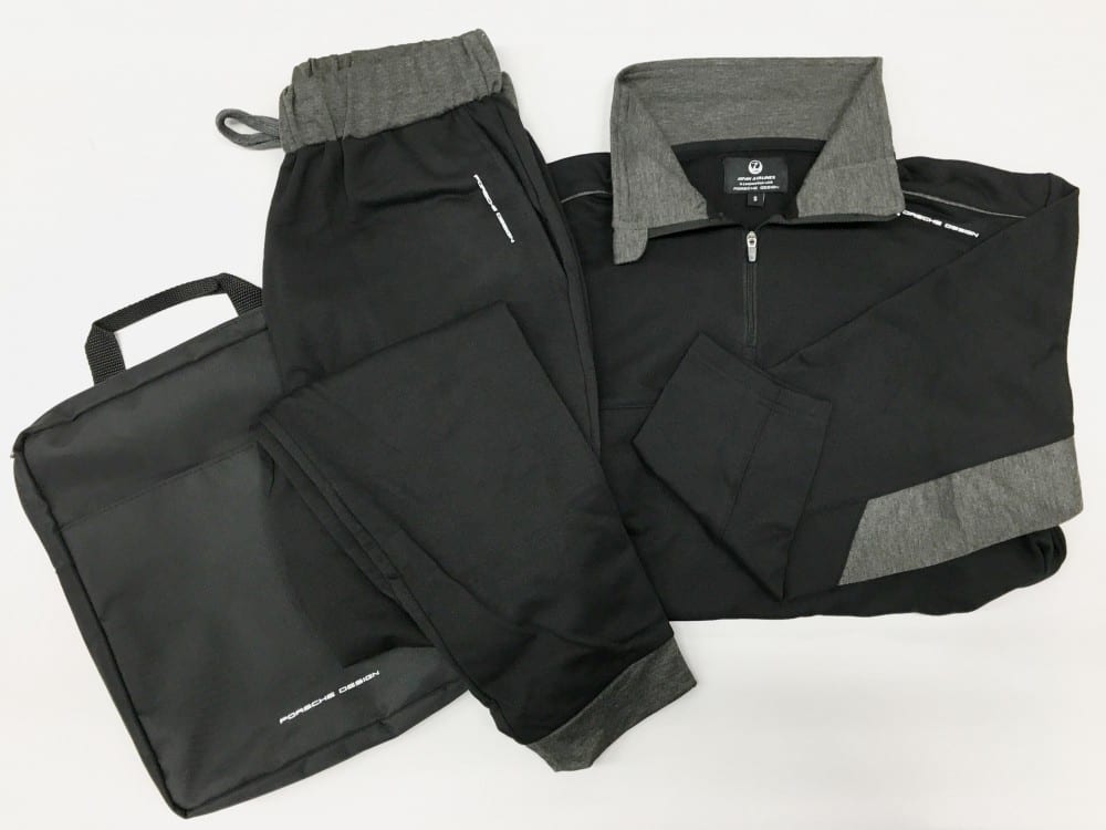 JAL Porsche Design Amenity Kit