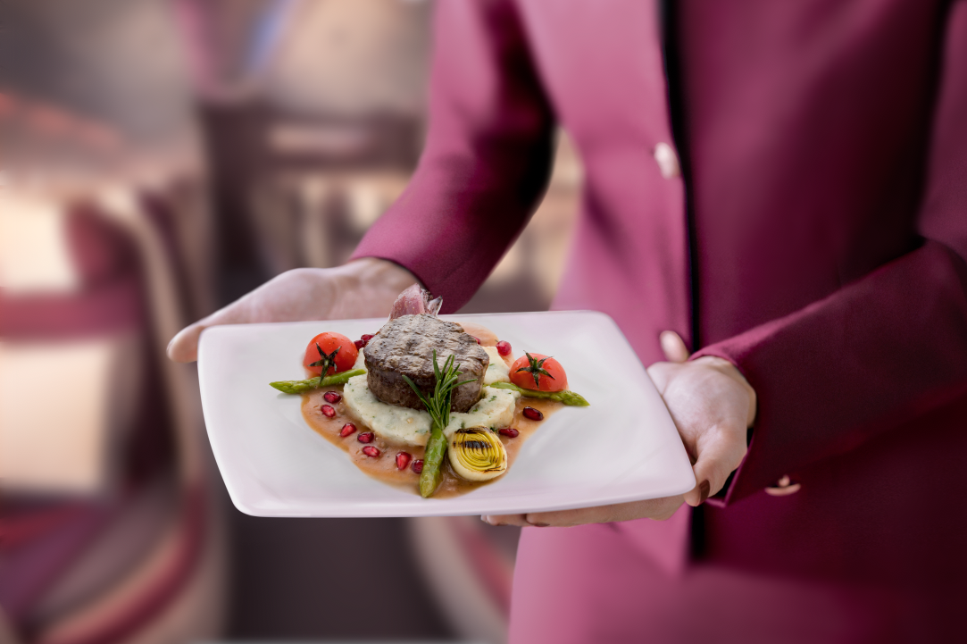 Qatar Airways Ranks Top at APEX Awards