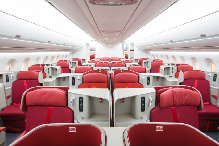 Hong Kong Airlines A350