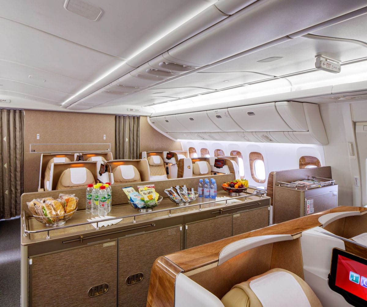 Snack area Emirates 777