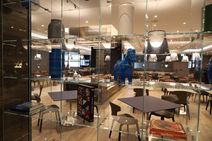 Alitalia Business Class Lounge