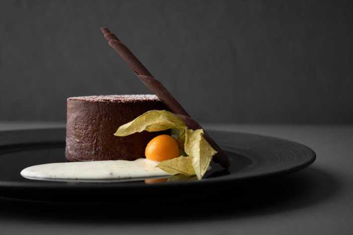 Qatar Airways Business Class Dessert